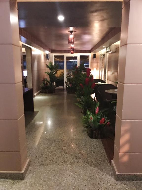 L Hotel Hanoi Esterno foto